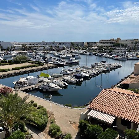 Résidence port venus -au village naturiste -avec une vue sur le port et la mer Agde Exterior foto